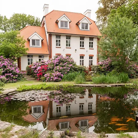 Villa Landhaus Wielen